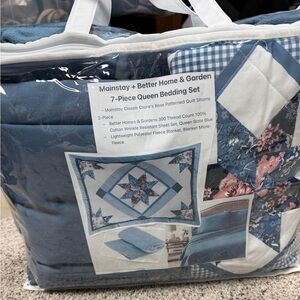 Better Homes And Gardens Blue and White Quilt Set
